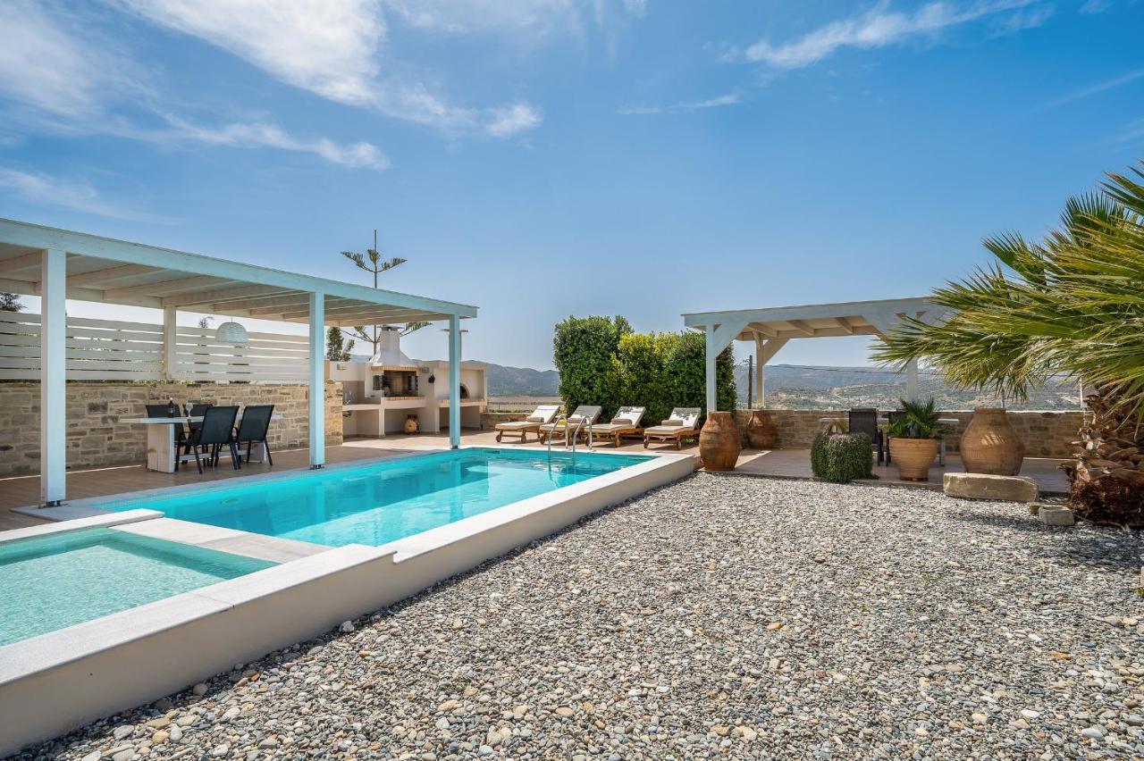 Golden Sky Villa Камиларион Экстерьер фото