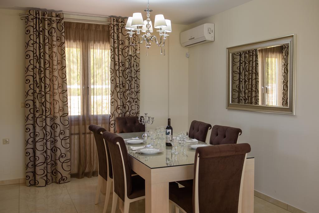 Golden Sky Villa Камиларион Экстерьер фото